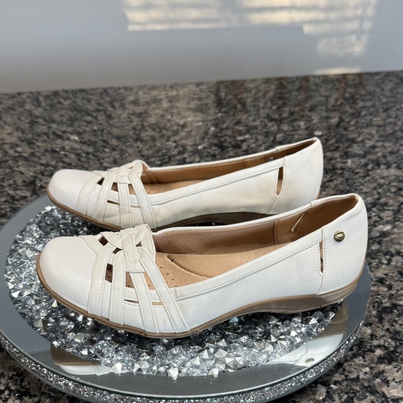 Life Stride Diverse Women's off White or cream Loafers flats NEW 8.5W - Picture 5 of 16